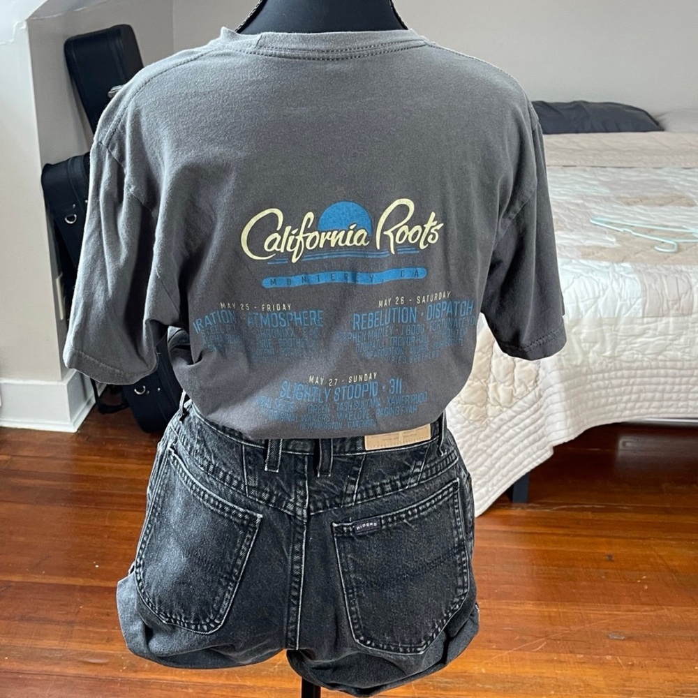 California Roots Graphic T-Shirt - Picture 8 of 8